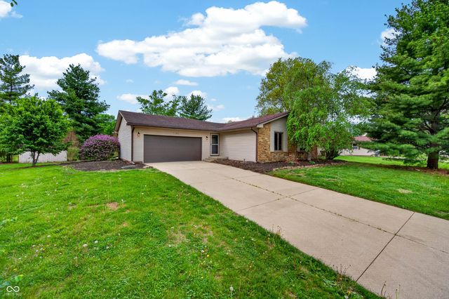 1165 Cottonwood Drive, Columbus, IN 47203