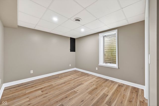 1165 Cottonwood Drive, Columbus, IN 47203