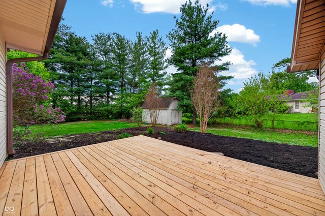1165 Cottonwood Drive, Columbus, IN 47203