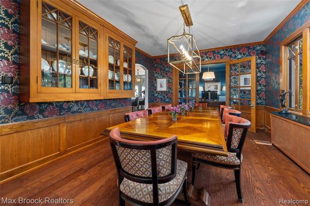 532 Brookside Avenue, Birmingham, MI 48009