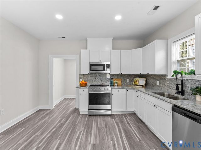 3059 Decatur St, Richmond, VA 23224