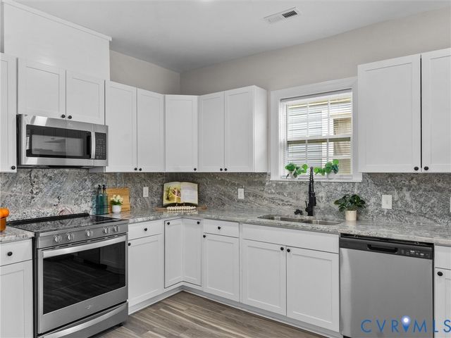3059 Decatur St, Richmond, VA 23224