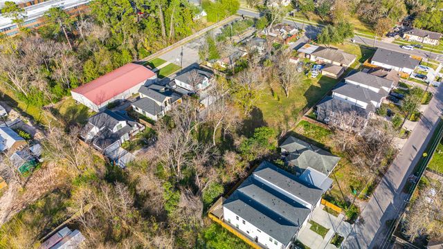 5907 Knox Street, Houston, TX 77091