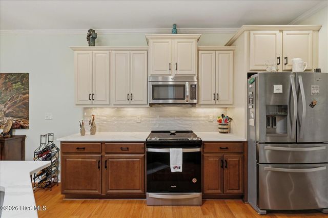8266 Stenton Drive NE, Leland, NC 28451