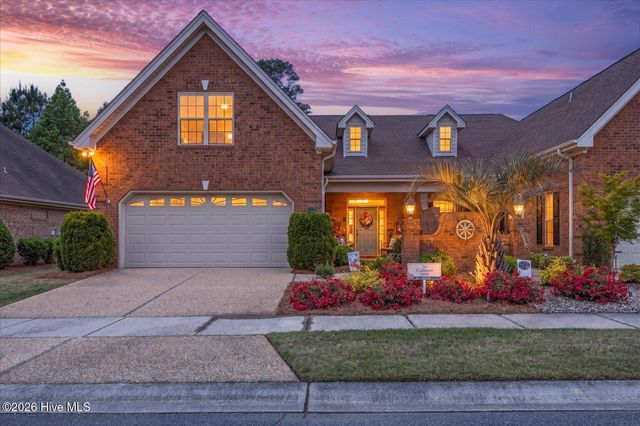 8266 Stenton Drive NE, Leland, NC 28451