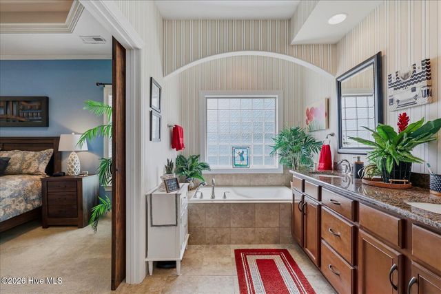 8266 Stenton Drive NE, Leland, NC 28451