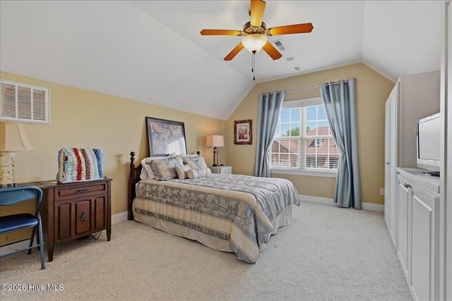 8266 Stenton Drive NE, Leland, NC 28451