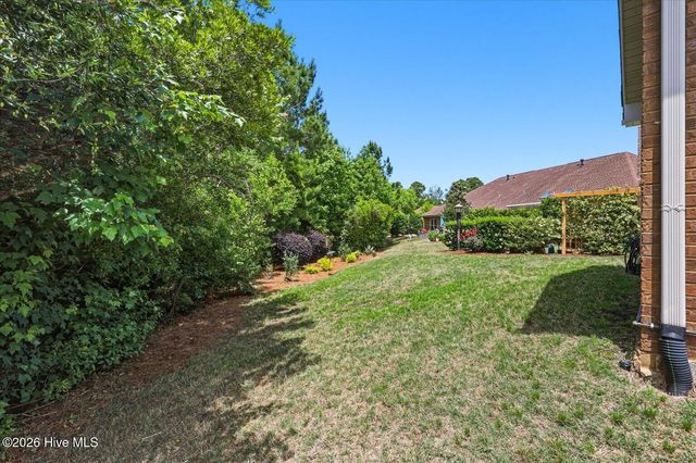 8266 Stenton Drive NE, Leland, NC 28451