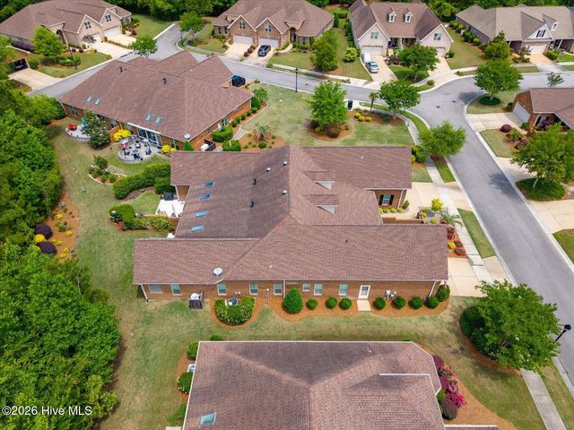 8266 Stenton Drive NE, Leland, NC 28451