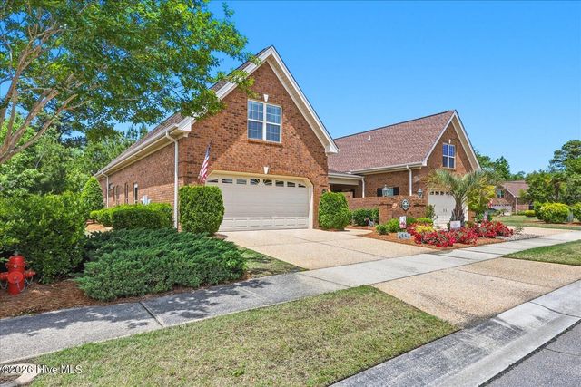 8266 Stenton Drive NE, Leland, NC 28451