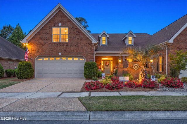 8266 Stenton Drive NE, Leland, NC 28451