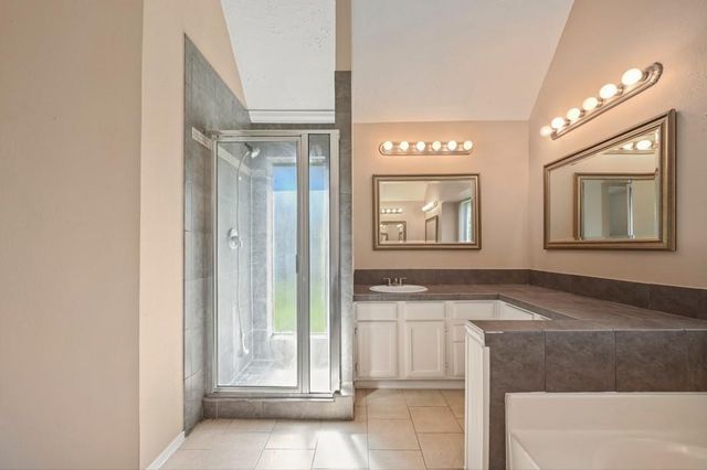 6903 Foxcroft Lane, Humble, TX 77338