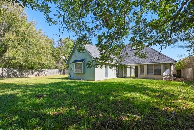 6903 Foxcroft Lane, Humble, TX 77338