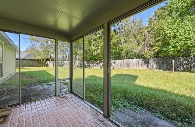 6903 Foxcroft Lane, Humble, TX 77338