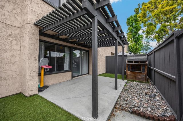 1714 S Heritage Circle, Anaheim, CA 92804