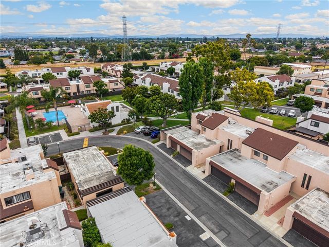 1714 S Heritage Circle, Anaheim, CA 92804