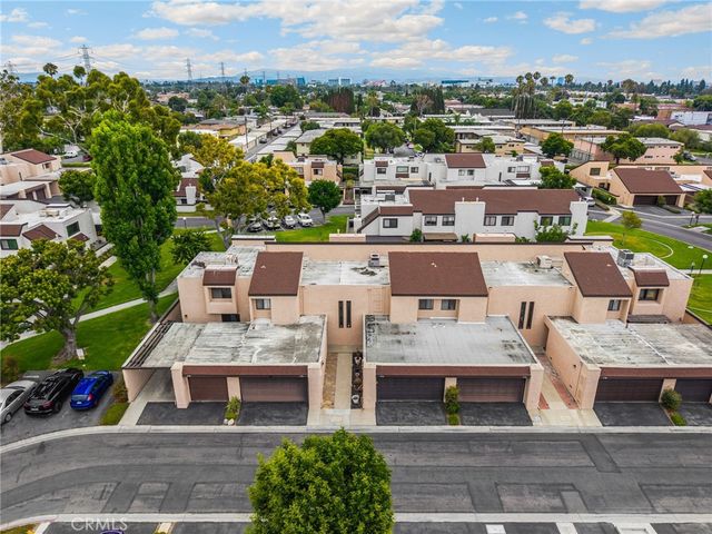 1714 S Heritage Circle, Anaheim, CA 92804