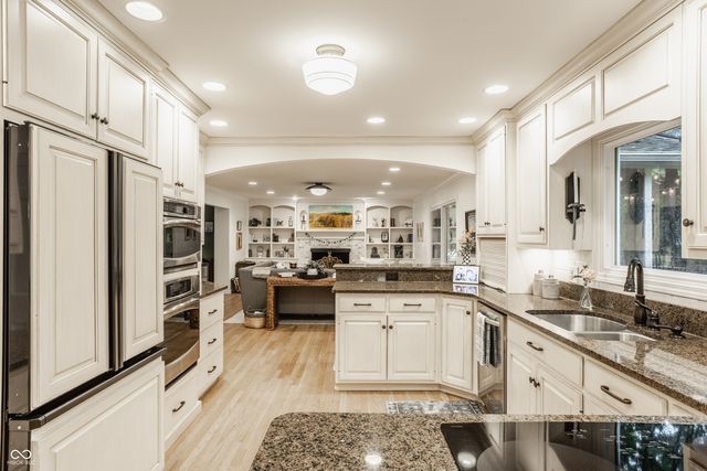 11641 Eden Estates Drive, Carmel, IN 46033