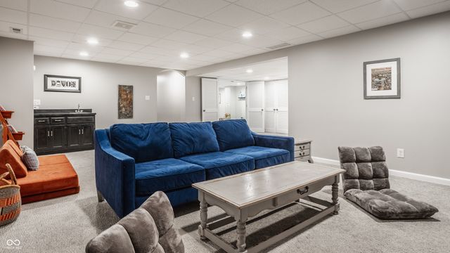 11641 Eden Estates Drive, Carmel, IN 46033