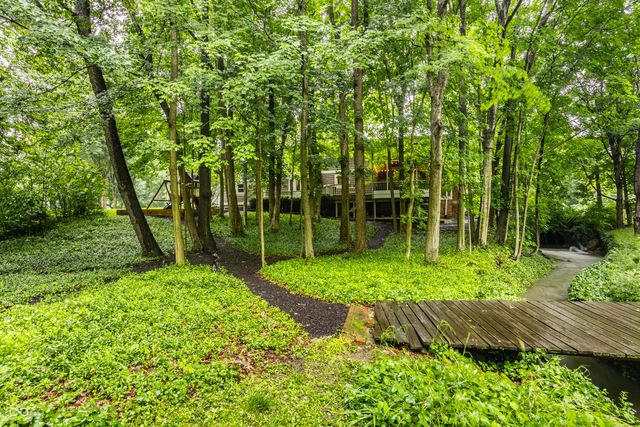 11641 Eden Estates Drive, Carmel, IN 46033