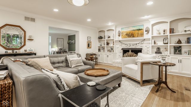 11641 Eden Estates Drive, Carmel, IN 46033