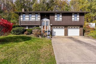237 MELROSE DRIVE, New Stanton, PA 15672