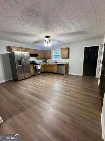 1300 Hill Street, Comer, GA 30629