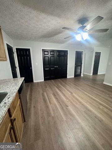 1300 Hill Street, Comer, GA 30629