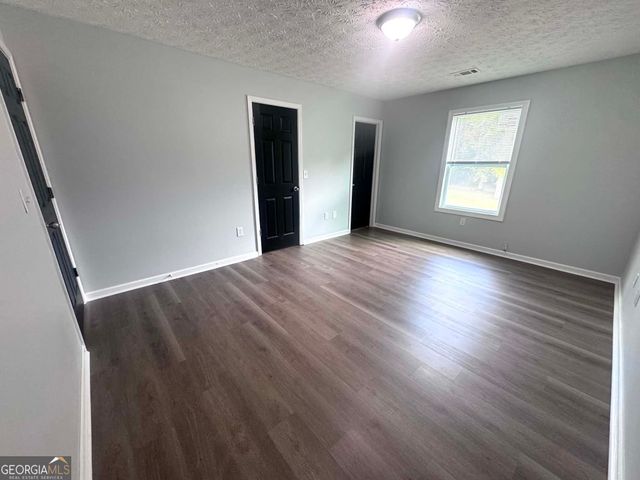 1300 Hill Street, Comer, GA 30629