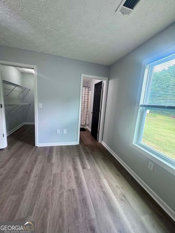 1300 Hill Street, Comer, GA 30629
