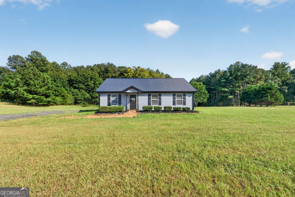 1300 Hill Street, Comer, GA 30629 — photo 3