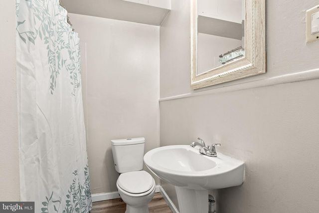 430 W SIMPSON ST, Mechanicsburg, PA 17055