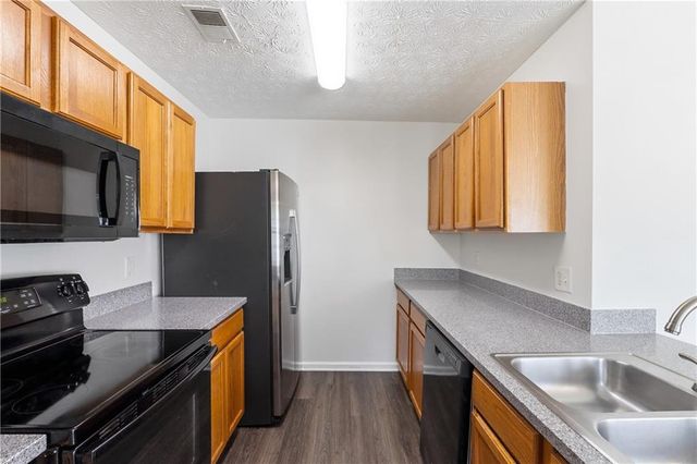 1318 Revelstoke Cove, Riverdale, GA 30296