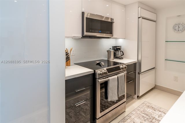 10275 Collins Ave 720, Bal Harbour, FL 33154