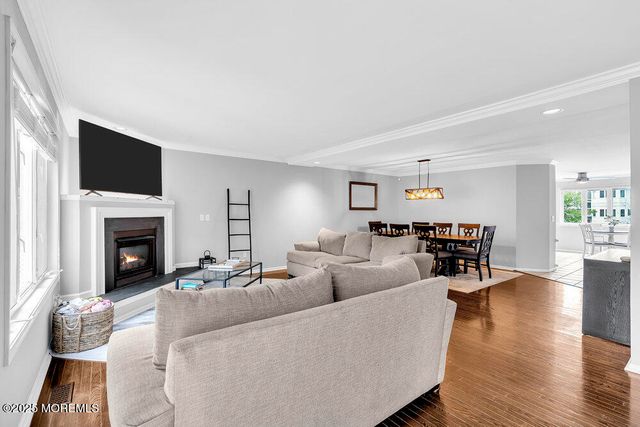 203 Muskflower Court, Toms River, NJ 08753