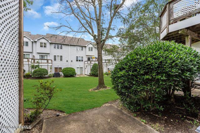 203 Muskflower Court, Toms River, NJ 08753