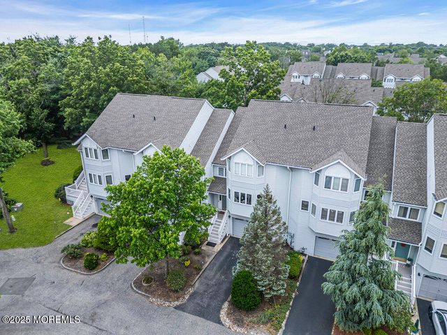 203 Muskflower Court, Toms River, NJ 08753