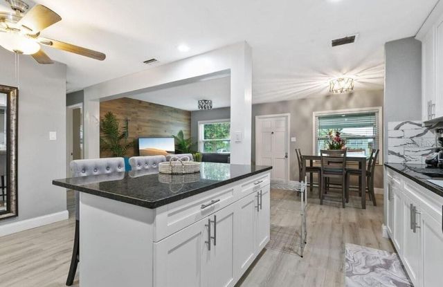 2911 E 97TH AVENUE, Tampa, FL 33612