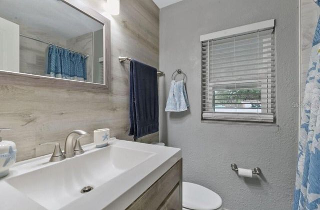 2911 E 97TH AVENUE, Tampa, FL 33612