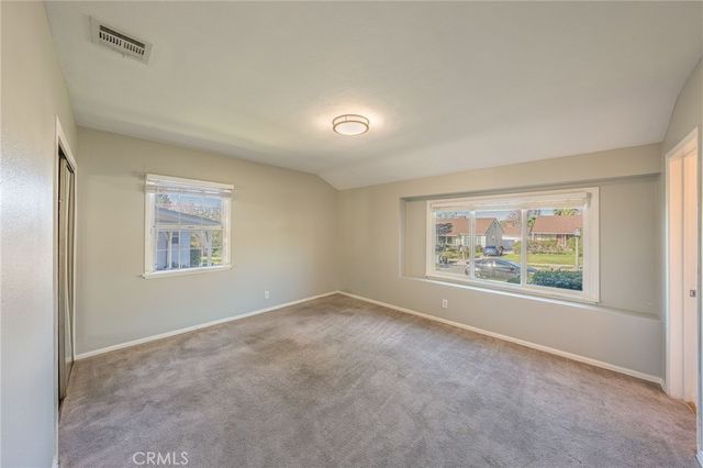 414 University, Burbank, CA 91504