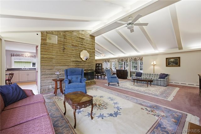 55 Idlewood, Hamburg, NY 14075
