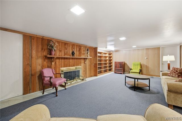 55 Idlewood, Hamburg, NY 14075