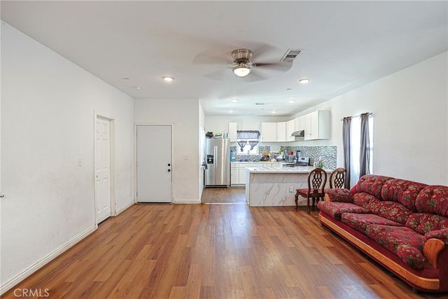 1012 Feliz, Bakersfield, CA 93307