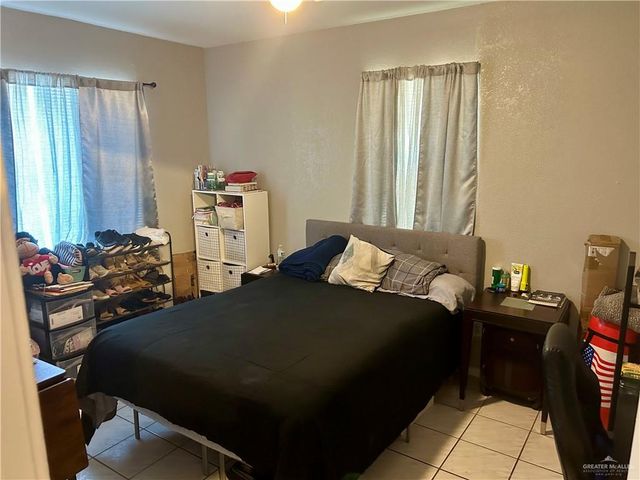 618 E Van Week Street, Edinburg, TX 78541