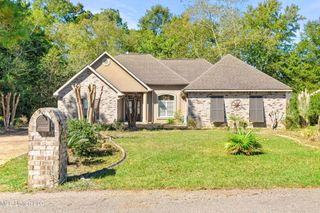 6418 Kiko Street, Diamondhead, MS 39525