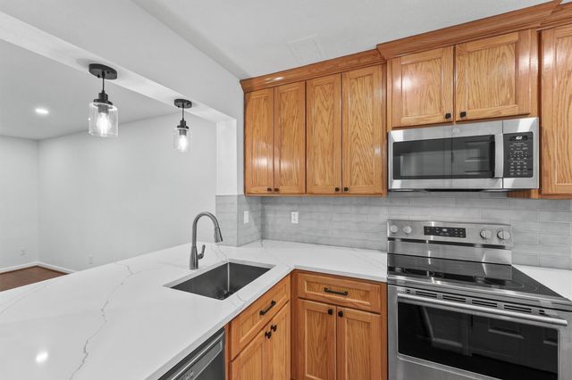 11515 Burdine Street 536, Houston, TX 77035