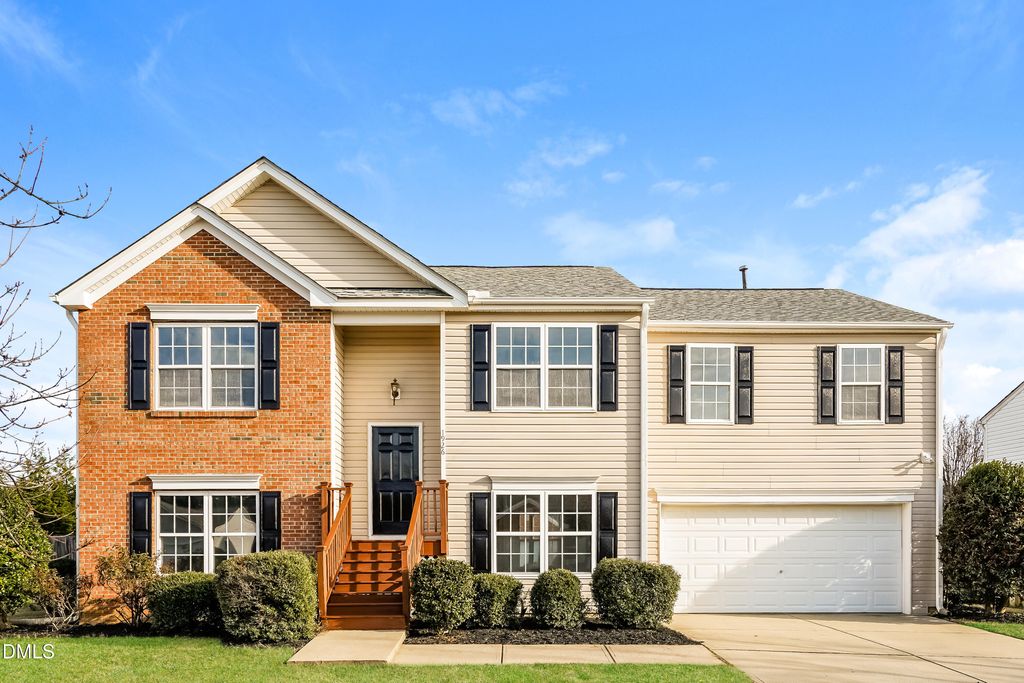 1926 Hickory Bark Drive, Fuquay Varina, NC 27526