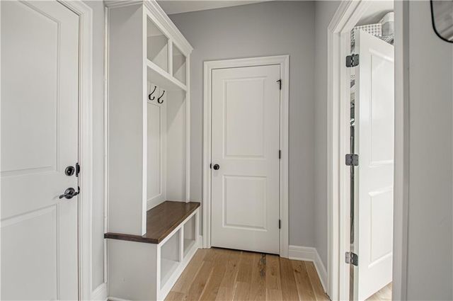 2729 W Elm Street, Olathe, KS 66061