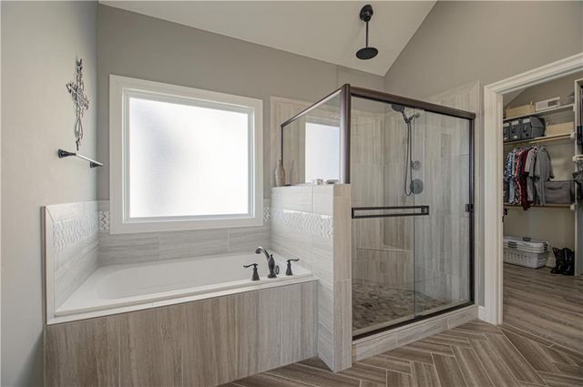 2729 W Elm Street, Olathe, KS 66061