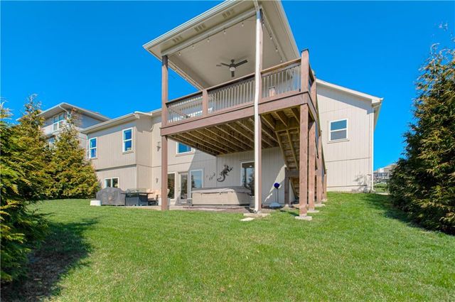 2729 W Elm Street, Olathe, KS 66061